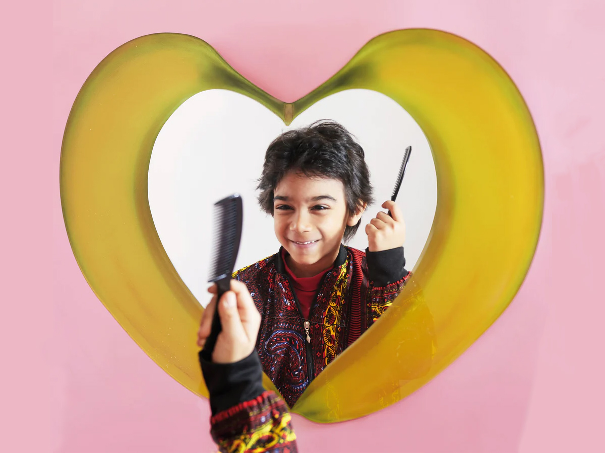 Зеркало Love Banana настенное