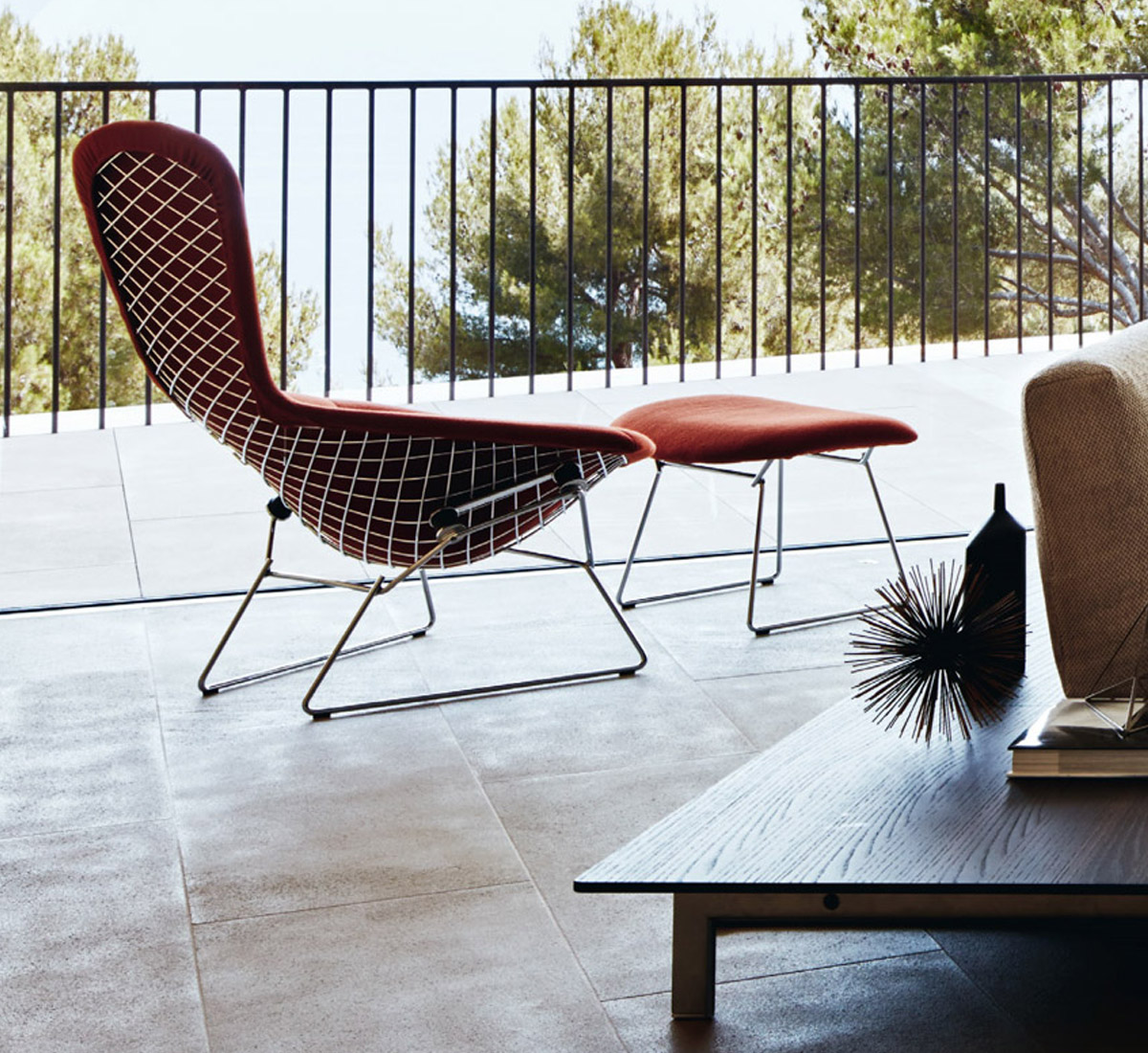 Кресло Bertoia Bird Relax